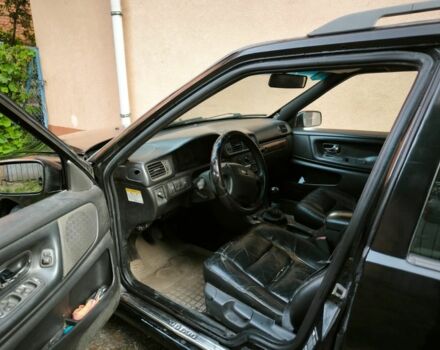 Черный Вольво В70, объемом двигателя 2.5 л и пробегом 419 тыс. км за 2400 $, фото 1 на Automoto.ua