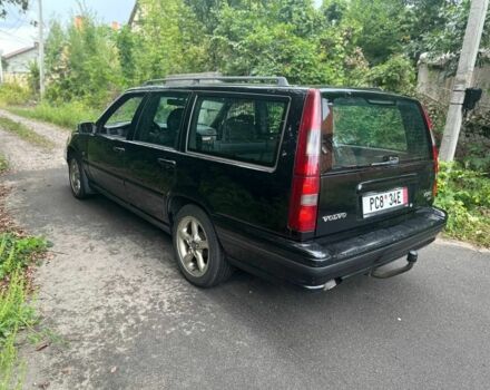 Черный Вольво В70, объемом двигателя 2.5 л и пробегом 400 тыс. км за 2600 $, фото 3 на Automoto.ua