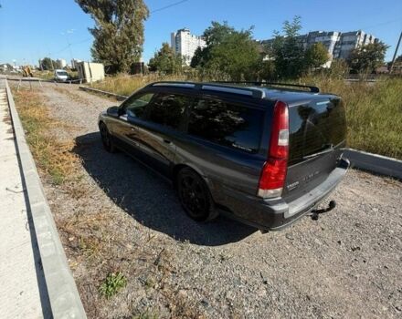 Вольво V70 2001 у Києві на Automoto.ua Чорний Вольво V70, об'ємом двигуна 2.5 л та пробігом 350 тис. км за 2400 $, фото 4 на Automoto.ua