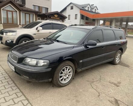 Чорний Вольво V70, об'ємом двигуна 2.4 л та пробігом 250 тис. км за 5000 $, фото 2 на Automoto.ua