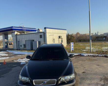 Черный Вольво В70, объемом двигателя 2.5 л и пробегом 300 тыс. км за 2100 $, фото 4 на Automoto.ua
