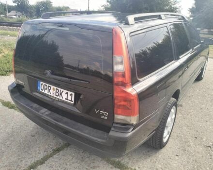 Чорний Вольво V70, об'ємом двигуна 2 л та пробігом 300 тис. км за 3500 $, фото 1 на Automoto.ua