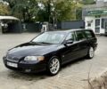 Чорний Вольво V70, об'ємом двигуна 2.4 л та пробігом 403 тис. км за 2600 $, фото 1 на Automoto.ua