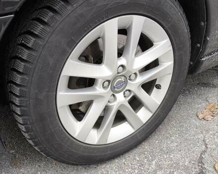 Черный Вольво В70, объемом двигателя 2.4 л и пробегом 289 тыс. км за 7500 $, фото 8 на Automoto.ua