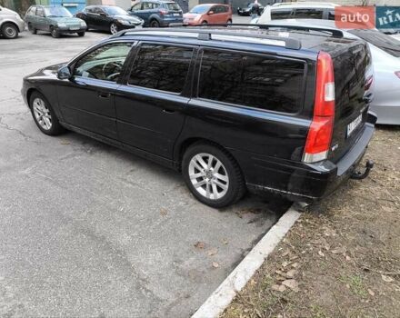 Черный Вольво В70, объемом двигателя 2.4 л и пробегом 289 тыс. км за 7500 $, фото 4 на Automoto.ua