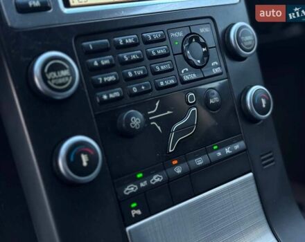 Черный Вольво В70, объемом двигателя 2 л и пробегом 281 тыс. км за 8000 $, фото 39 на Automoto.ua