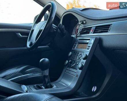 Черный Вольво В70, объемом двигателя 2 л и пробегом 281 тыс. км за 8000 $, фото 60 на Automoto.ua