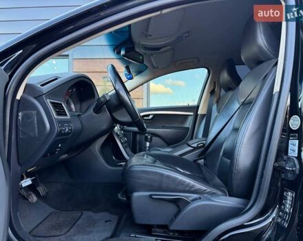 Черный Вольво В70, объемом двигателя 2 л и пробегом 281 тыс. км за 8000 $, фото 25 на Automoto.ua