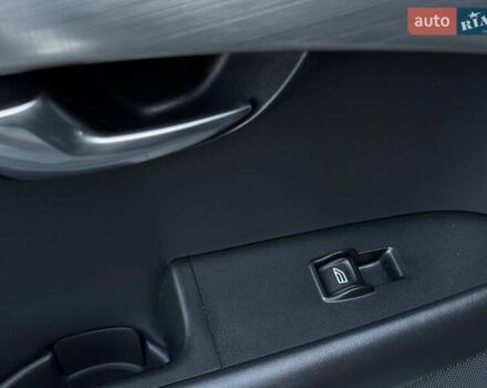 Черный Вольво В70, объемом двигателя 2 л и пробегом 281 тыс. км за 8000 $, фото 42 на Automoto.ua