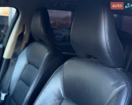 Черный Вольво В70, объемом двигателя 2 л и пробегом 281 тыс. км за 8000 $, фото 29 на Automoto.ua