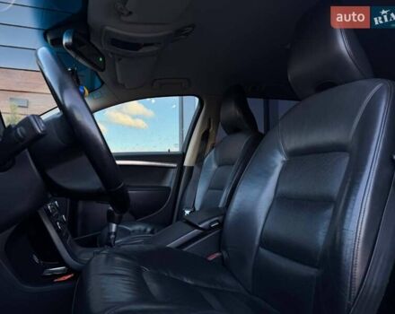 Черный Вольво В70, объемом двигателя 2 л и пробегом 281 тыс. км за 8000 $, фото 26 на Automoto.ua