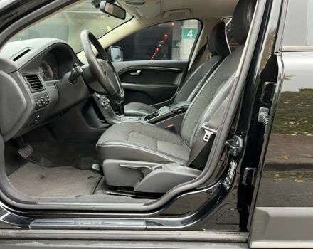 Вольво В70 2008 в Киеве на Automoto.ua Черный Вольво В70, объемом двигателя 2.4 л и пробегом 317 тыс. км за 10999 $, фото 7 на Automoto.ua