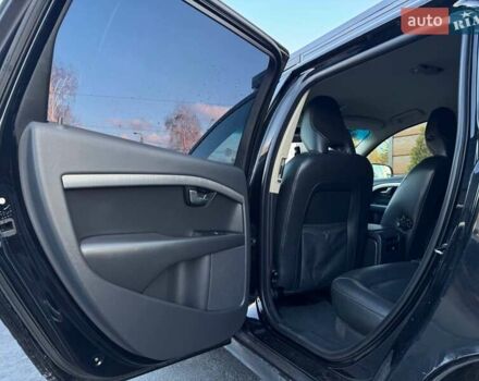 Черный Вольво В70, объемом двигателя 2 л и пробегом 281 тыс. км за 8000 $, фото 40 на Automoto.ua