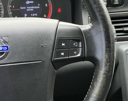 Вольво В70 2008 в Киеве на Automoto.ua Черный Вольво В70, объемом двигателя 2.4 л и пробегом 317 тыс. км за 10999 $, фото 11 на Automoto.ua