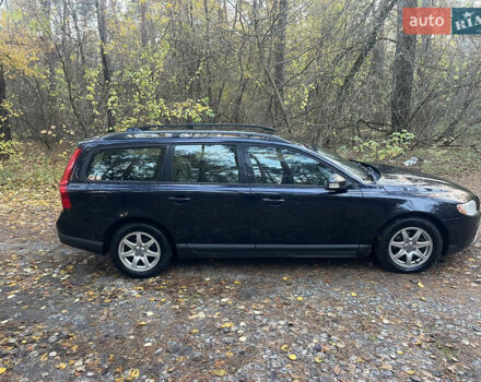 Черный Вольво В70, объемом двигателя 2.4 л и пробегом 180 тыс. км за 4700 $, фото 7 на Automoto.ua