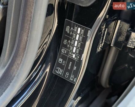Черный Вольво В70, объемом двигателя 2 л и пробегом 339 тыс. км за 7599 $, фото 59 на Automoto.ua