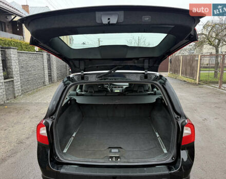 Черный Вольво В70, объемом двигателя 1.6 л и пробегом 270 тыс. км за 6200 $, фото 13 на Automoto.ua