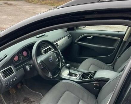 Черный Вольво В70, объемом двигателя 2 л и пробегом 240 тыс. км за 9000 $, фото 7 на Automoto.ua