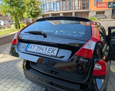 Черный Вольво В70, объемом двигателя 2 л и пробегом 339 тыс. км за 7599 $, фото 68 на Automoto.ua