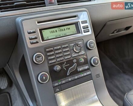 Черный Вольво В70, объемом двигателя 2 л и пробегом 339 тыс. км за 7599 $, фото 61 на Automoto.ua