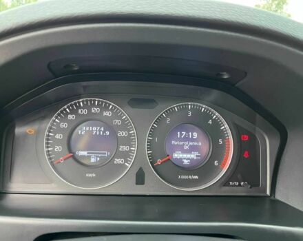 Черный Вольво В70, объемом двигателя 2.4 л и пробегом 340 тыс. км за 8800 $, фото 3 на Automoto.ua