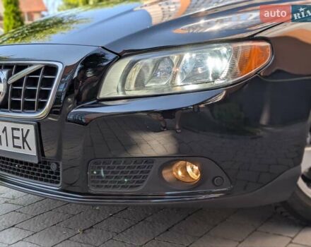 Черный Вольво В70, объемом двигателя 2 л и пробегом 339 тыс. км за 7599 $, фото 13 на Automoto.ua