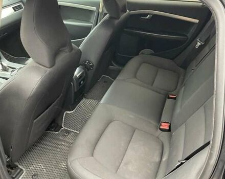 Черный Вольво В70, объемом двигателя 2 л и пробегом 240 тыс. км за 9000 $, фото 8 на Automoto.ua