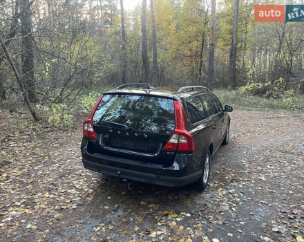 Черный Вольво В70, объемом двигателя 2.4 л и пробегом 180 тыс. км за 4700 $, фото 6 на Automoto.ua