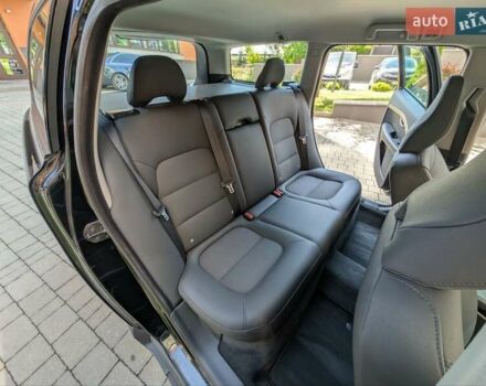 Черный Вольво В70, объемом двигателя 2 л и пробегом 339 тыс. км за 7599 $, фото 52 на Automoto.ua