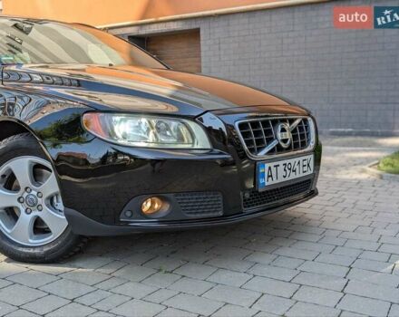 Черный Вольво В70, объемом двигателя 2 л и пробегом 339 тыс. км за 7599 $, фото 1 на Automoto.ua