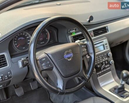 Черный Вольво В70, объемом двигателя 2 л и пробегом 339 тыс. км за 7599 $, фото 56 на Automoto.ua