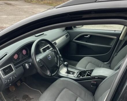 Черный Вольво В70, объемом двигателя 2 л и пробегом 240 тыс. км за 9000 $, фото 7 на Automoto.ua