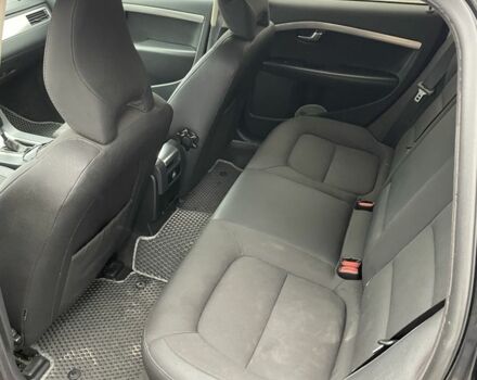 Черный Вольво В70, объемом двигателя 2 л и пробегом 240 тыс. км за 9000 $, фото 8 на Automoto.ua