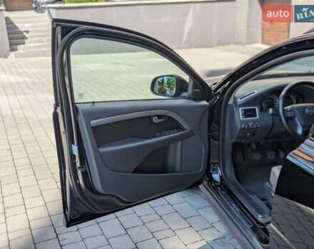 Черный Вольво В70, объемом двигателя 2 л и пробегом 339 тыс. км за 7599 $, фото 36 на Automoto.ua