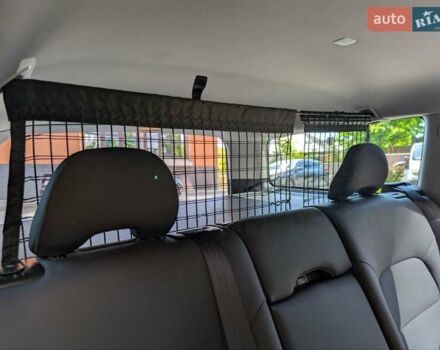 Черный Вольво В70, объемом двигателя 2 л и пробегом 339 тыс. км за 7599 $, фото 76 на Automoto.ua