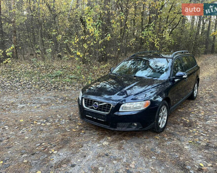 Черный Вольво В70, объемом двигателя 2.4 л и пробегом 180 тыс. км за 4700 $, фото 2 на Automoto.ua