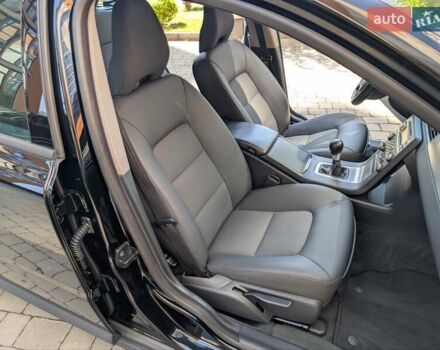 Черный Вольво В70, объемом двигателя 2 л и пробегом 339 тыс. км за 7599 $, фото 47 на Automoto.ua