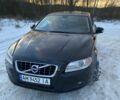 Черный Вольво В70, объемом двигателя 2 л и пробегом 300 тыс. км за 13000 $, фото 1 на Automoto.ua
