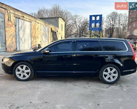 Черный Вольво В70, объемом двигателя 1.98 л и пробегом 395 тыс. км за 9500 $, фото 6 на Automoto.ua