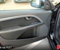 Черный Вольво В70, объемом двигателя 2 л и пробегом 239 тыс. км за 12800 $, фото 11 на Automoto.ua