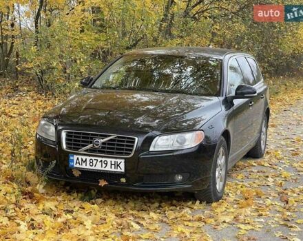 Черный Вольво В70, объемом двигателя 2.4 л и пробегом 329 тыс. км за 8500 $, фото 10 на Automoto.ua