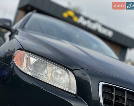 Чорний Вольво V70, об'ємом двигуна 1.6 л та пробігом 235 тис. км за 9300 $, фото 7 на Automoto.ua