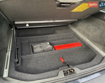 Чорний Вольво V70, об'ємом двигуна 1.6 л та пробігом 235 тис. км за 9300 $, фото 58 на Automoto.ua