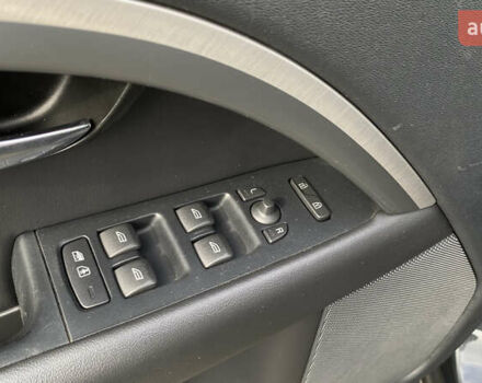 Чорний Вольво V70, об'ємом двигуна 1.6 л та пробігом 235 тис. км за 9300 $, фото 34 на Automoto.ua