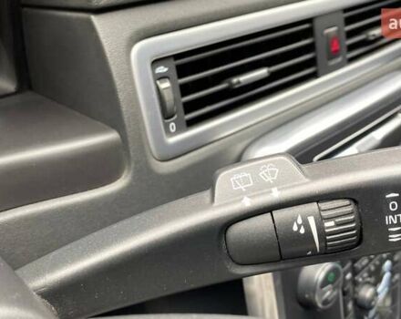 Черный Вольво В70, объемом двигателя 1.56 л и пробегом 310 тыс. км за 9100 $, фото 21 на Automoto.ua