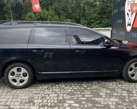 Черный Вольво В70, объемом двигателя 1.56 л и пробегом 310 тыс. км за 9300 $, фото 8 на Automoto.ua