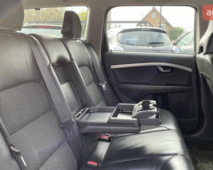 Чорний Вольво V70, об'ємом двигуна 1.6 л та пробігом 235 тис. км за 9300 $, фото 51 на Automoto.ua