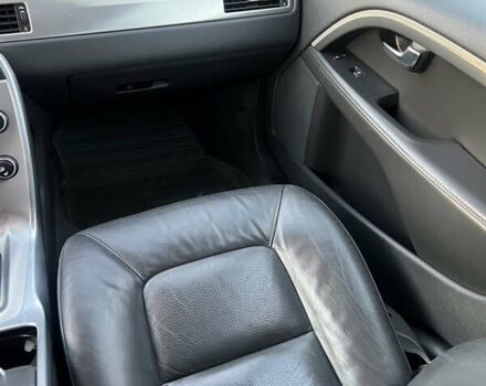 Черный Вольво В70, объемом двигателя 2.4 л и пробегом 288 тыс. км за 15490 $, фото 23 на Automoto.ua