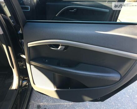 Вольво V70 2013 у Одесі на Automoto.ua Чорний Вольво V70, об'ємом двигуна 2 л та пробігом 190 тис. км за 7000 $, фото 8 на Automoto.ua
