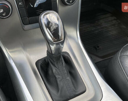 Чорний Вольво V70, об'ємом двигуна 1.6 л та пробігом 235 тис. км за 9300 $, фото 37 на Automoto.ua